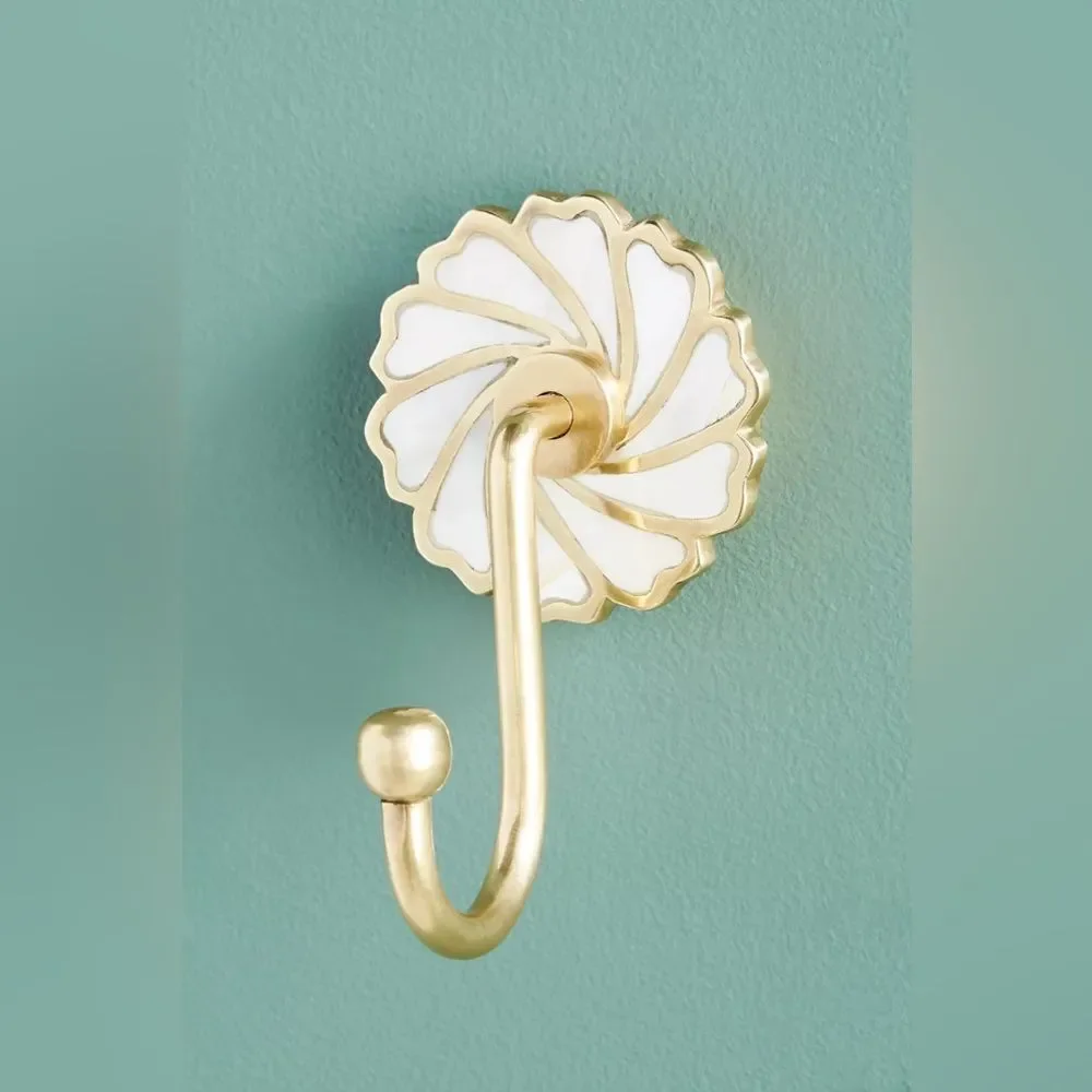 Anthropologie details style