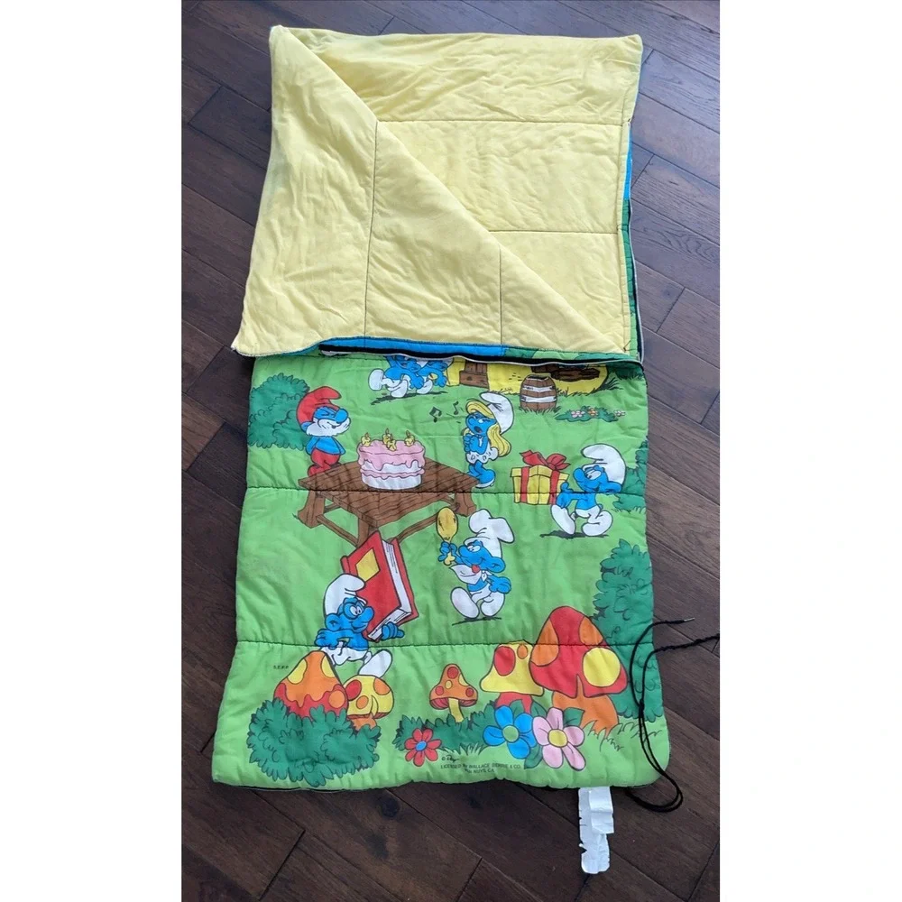 Wallace Berrie & Co retro smurfs