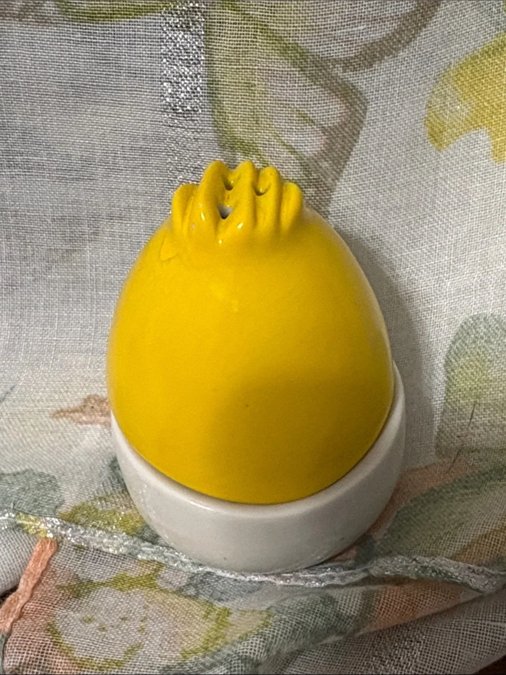 No brand cute yellow