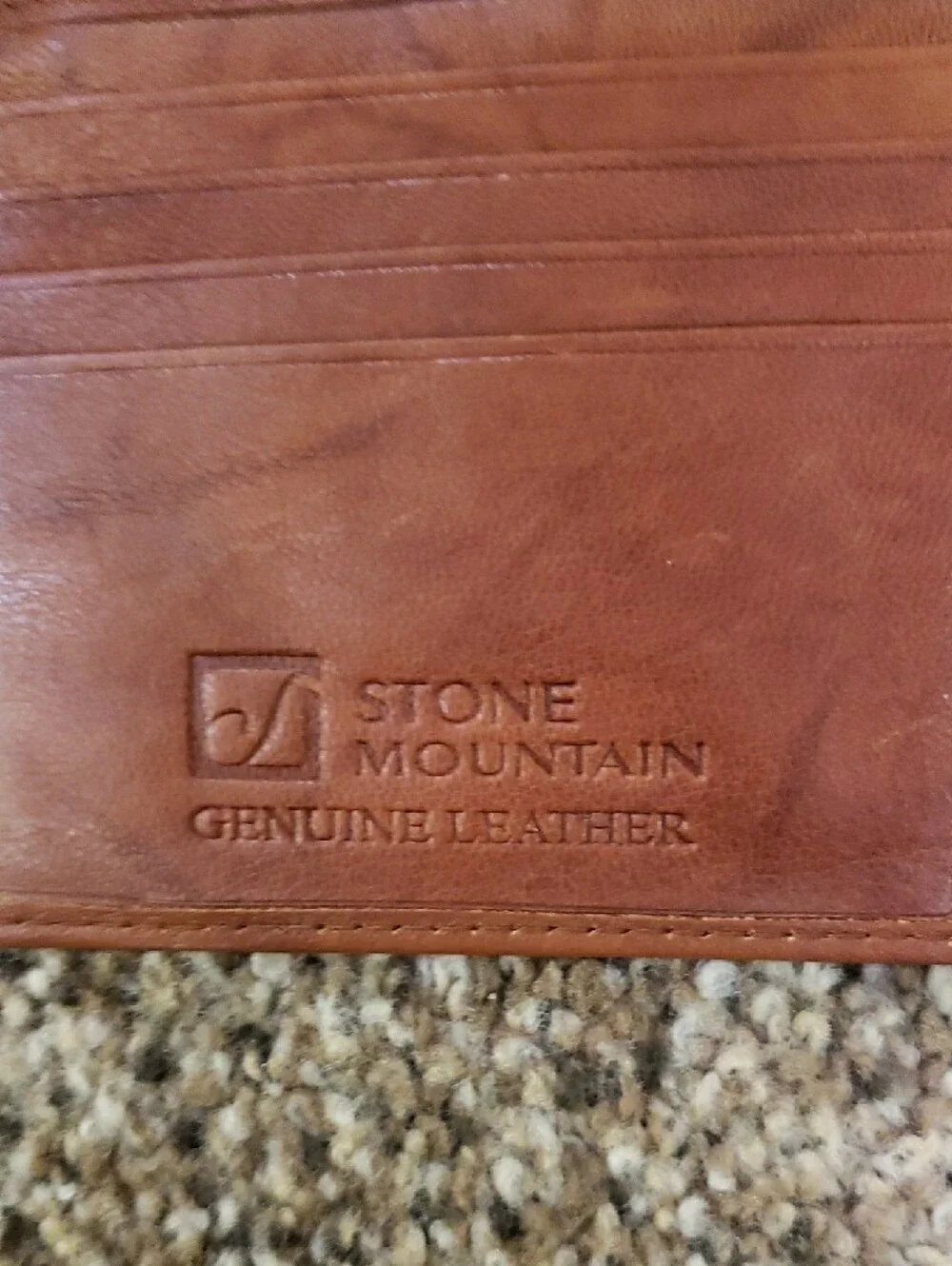 Stone Mountain Accessories two panel