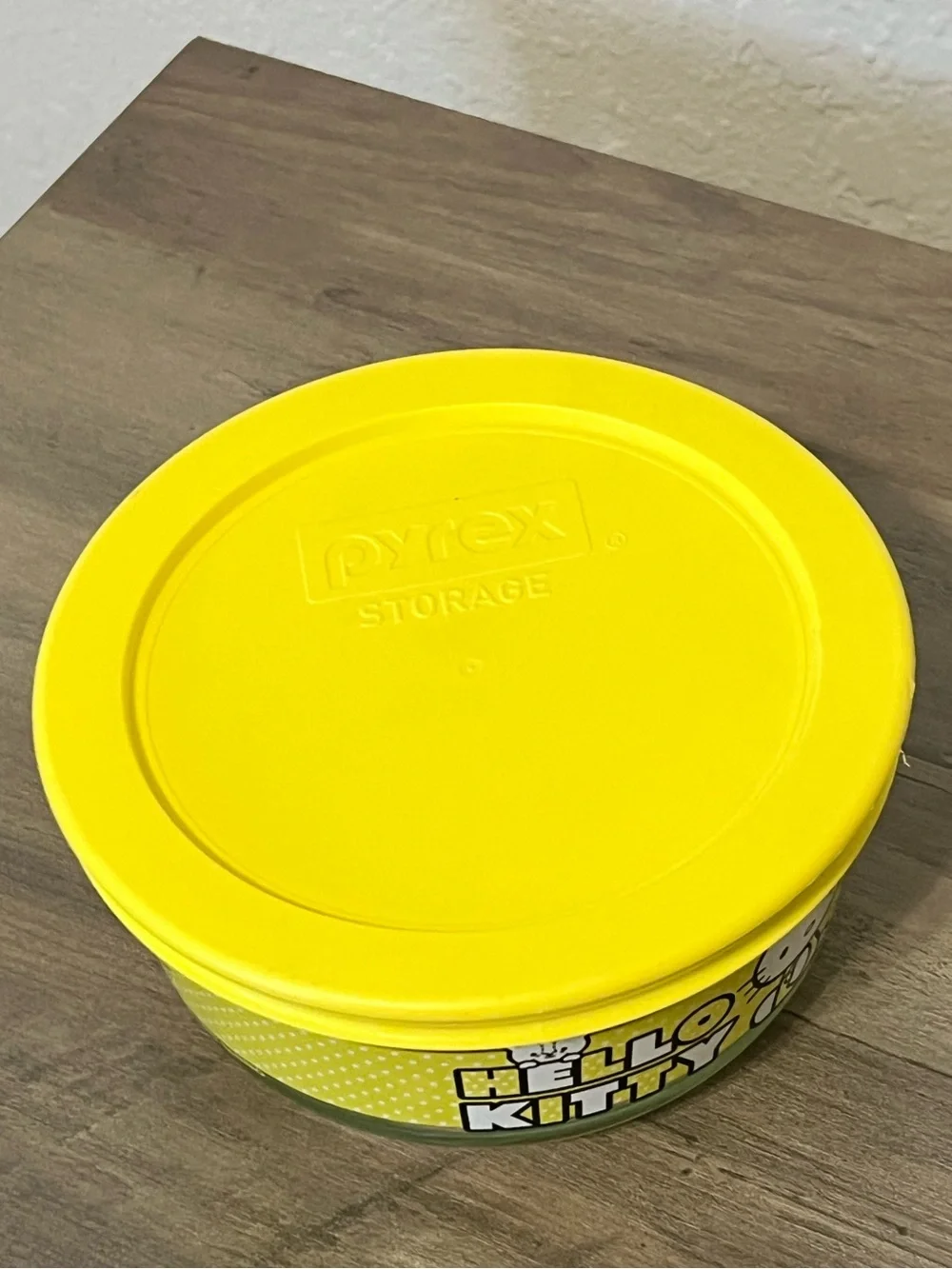 Hello Kitty pyrex hello