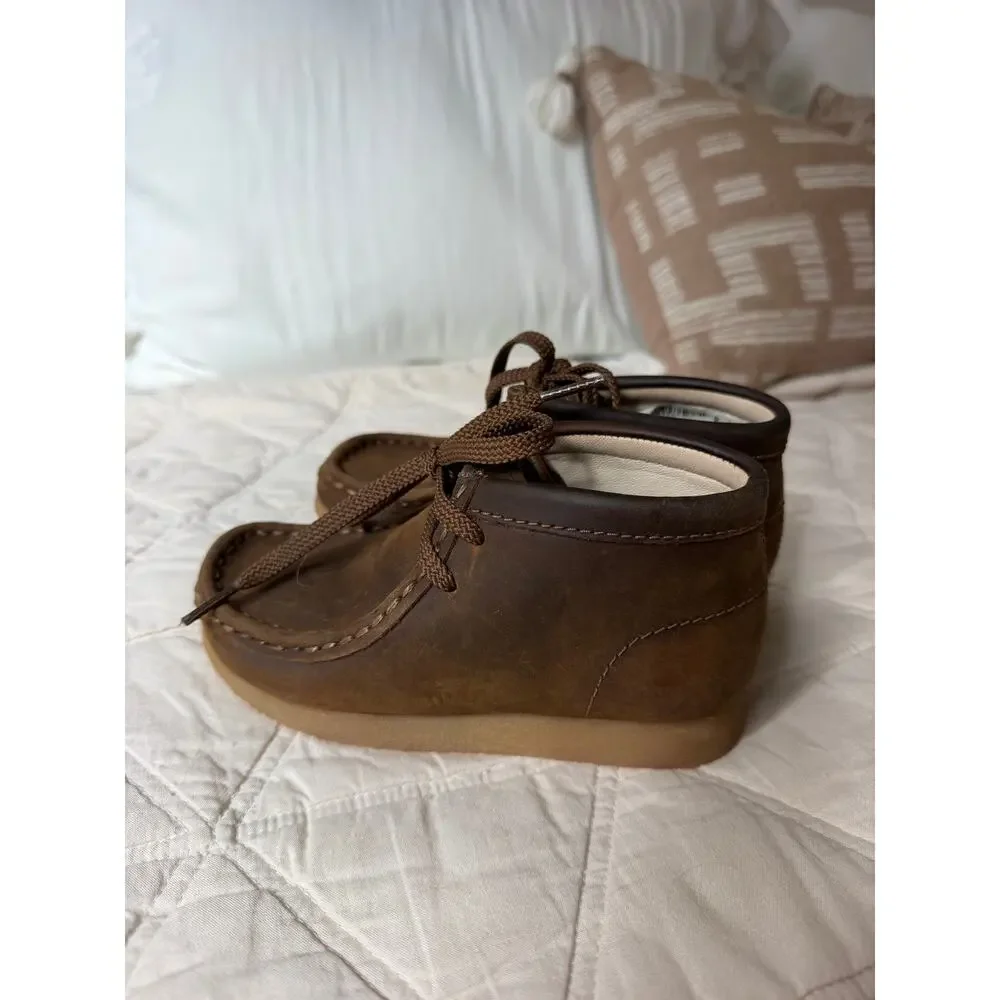 Clarks wallabee boot