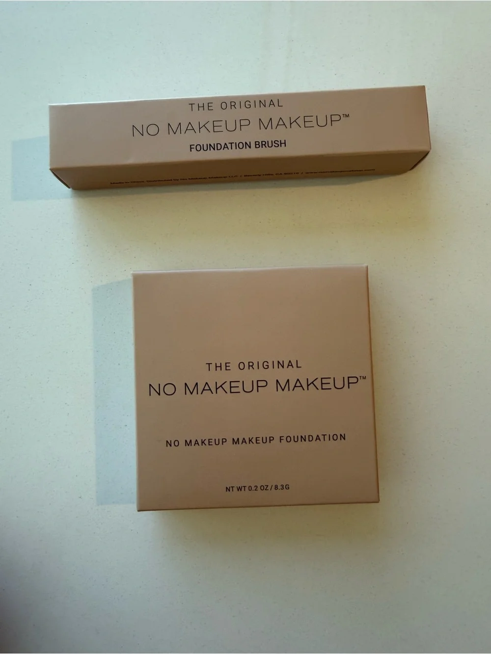 No Makeup Makeup foundation and brush set- Light-Medium