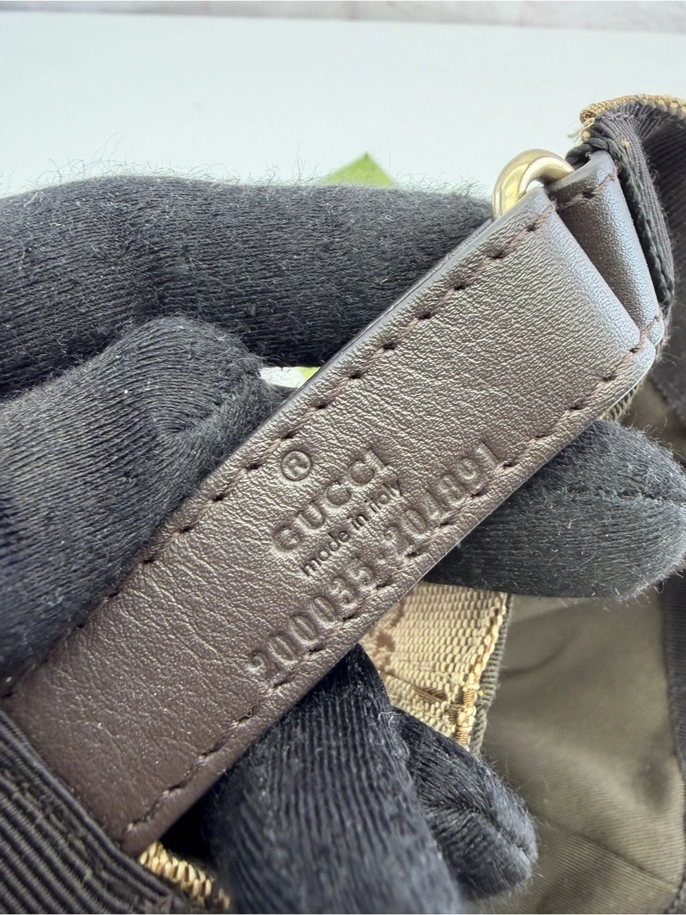Gucci authentic nwt