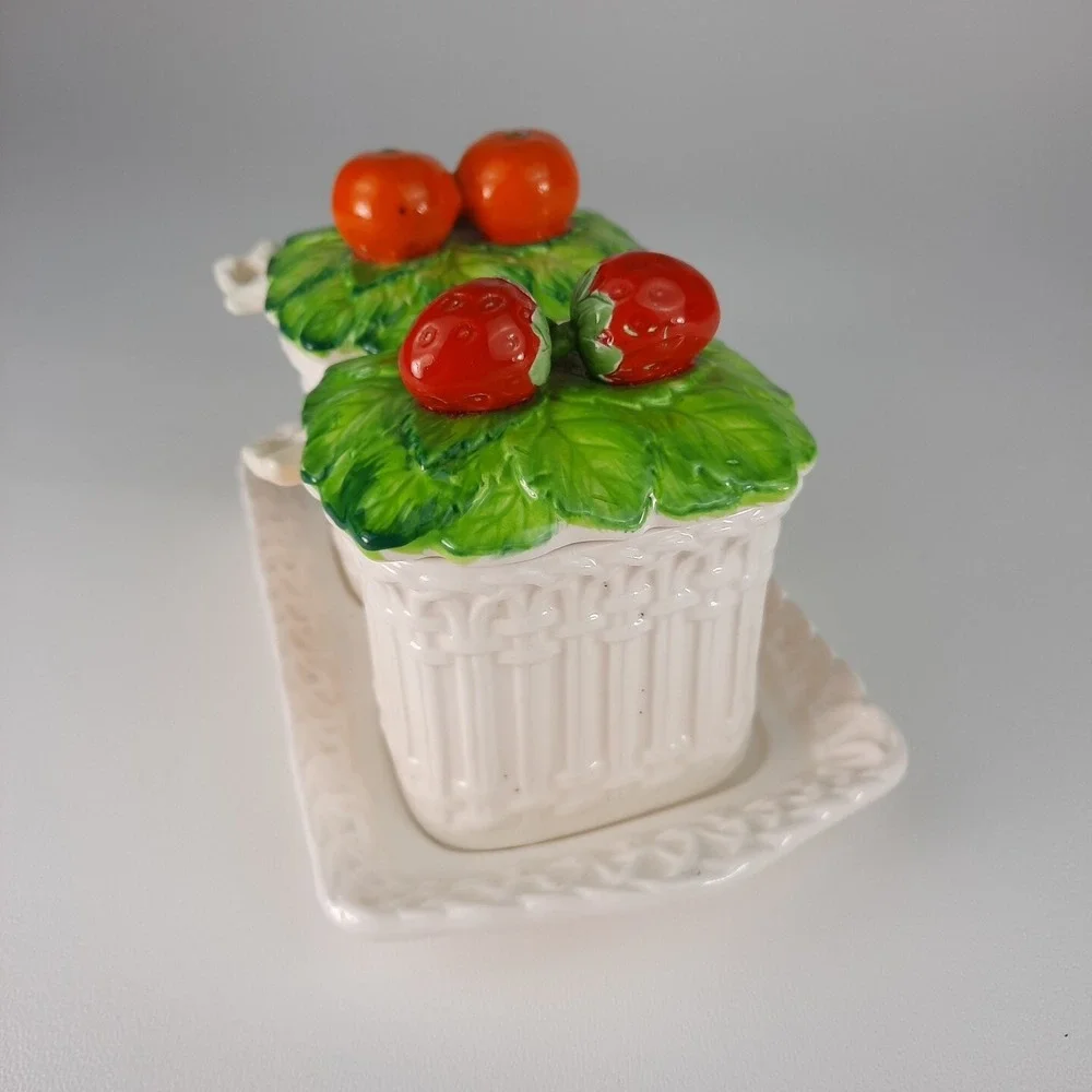 Mann vintage strawberry