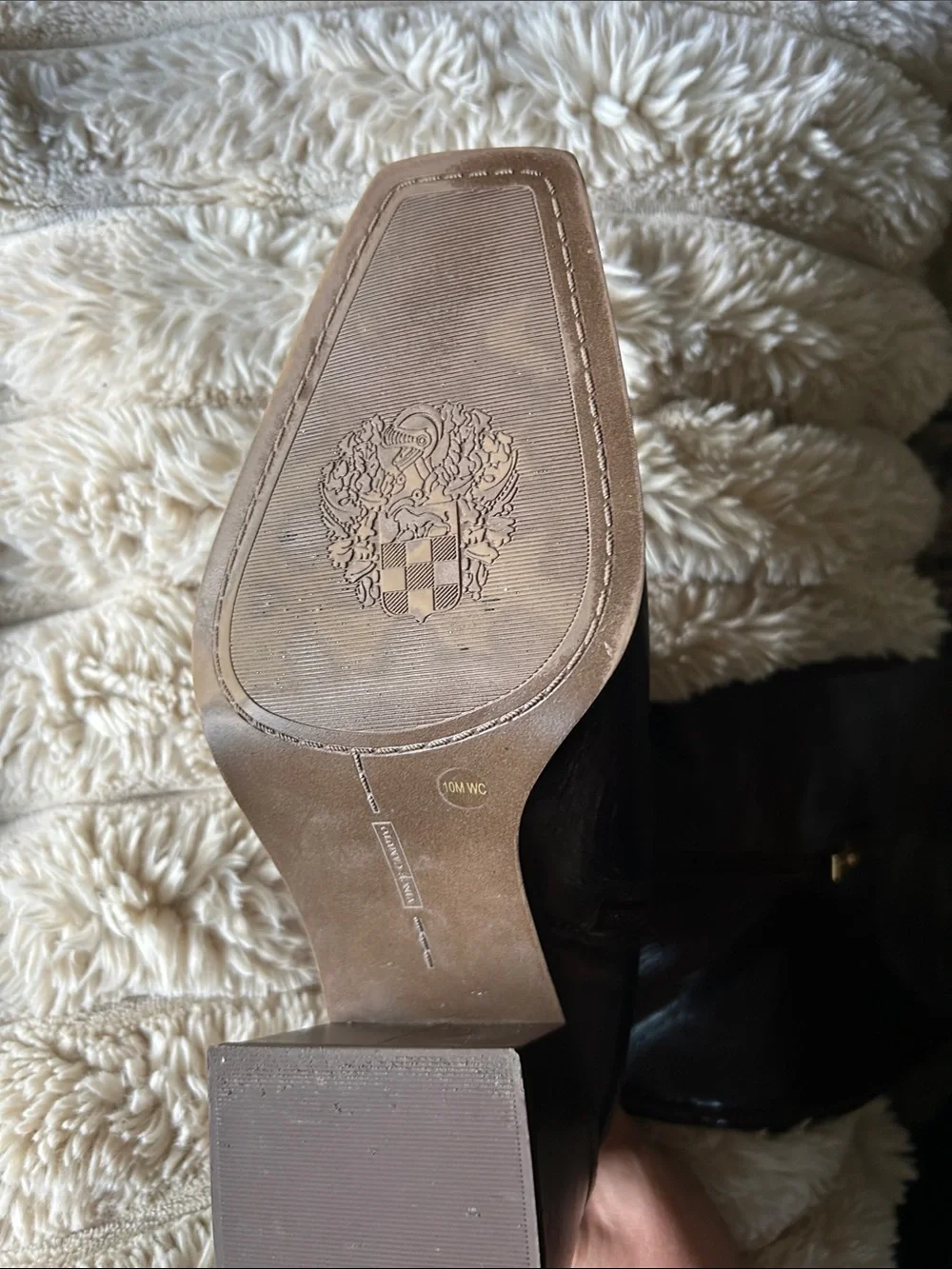 Vince Camuto classic over