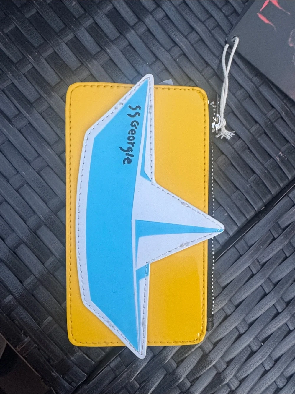 Loungefly zip phone