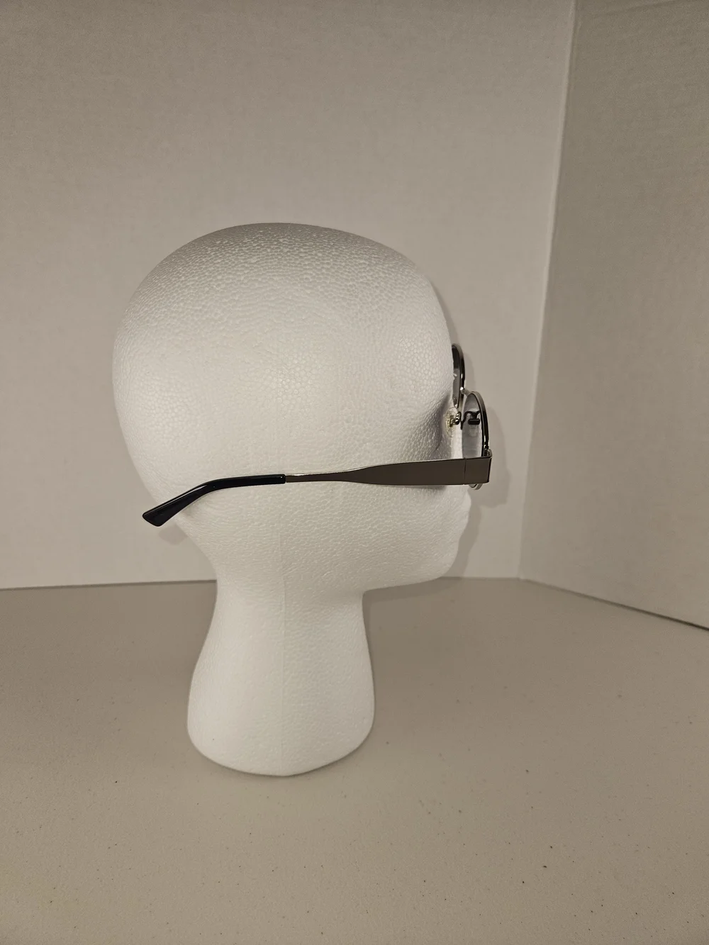 Sojos contemporary oval