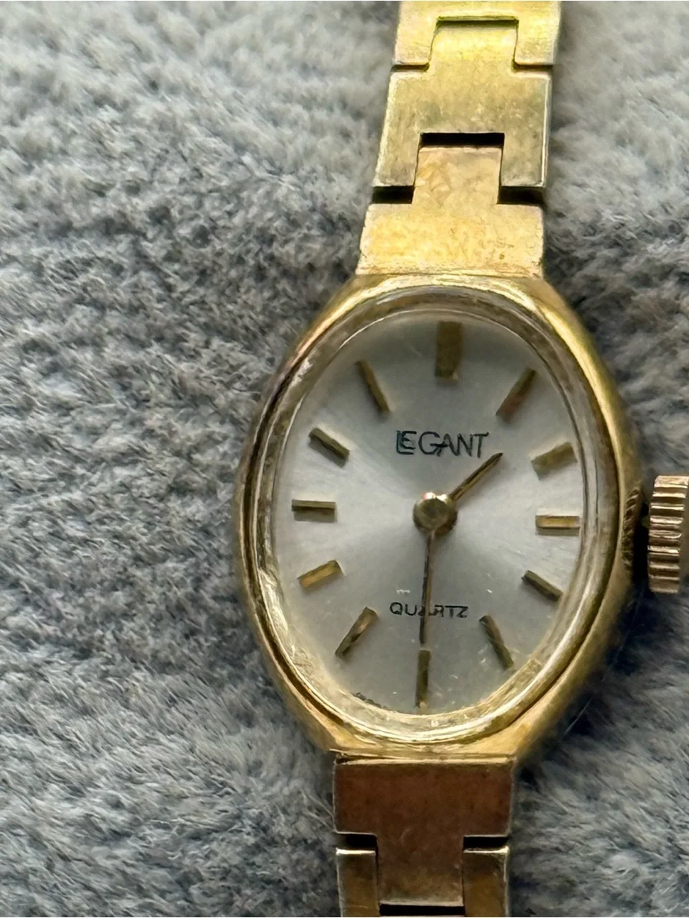 EGant gold tone