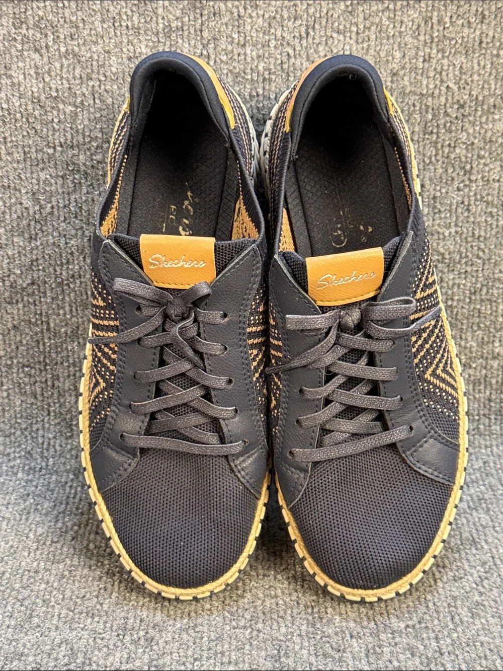 Skechers women platform