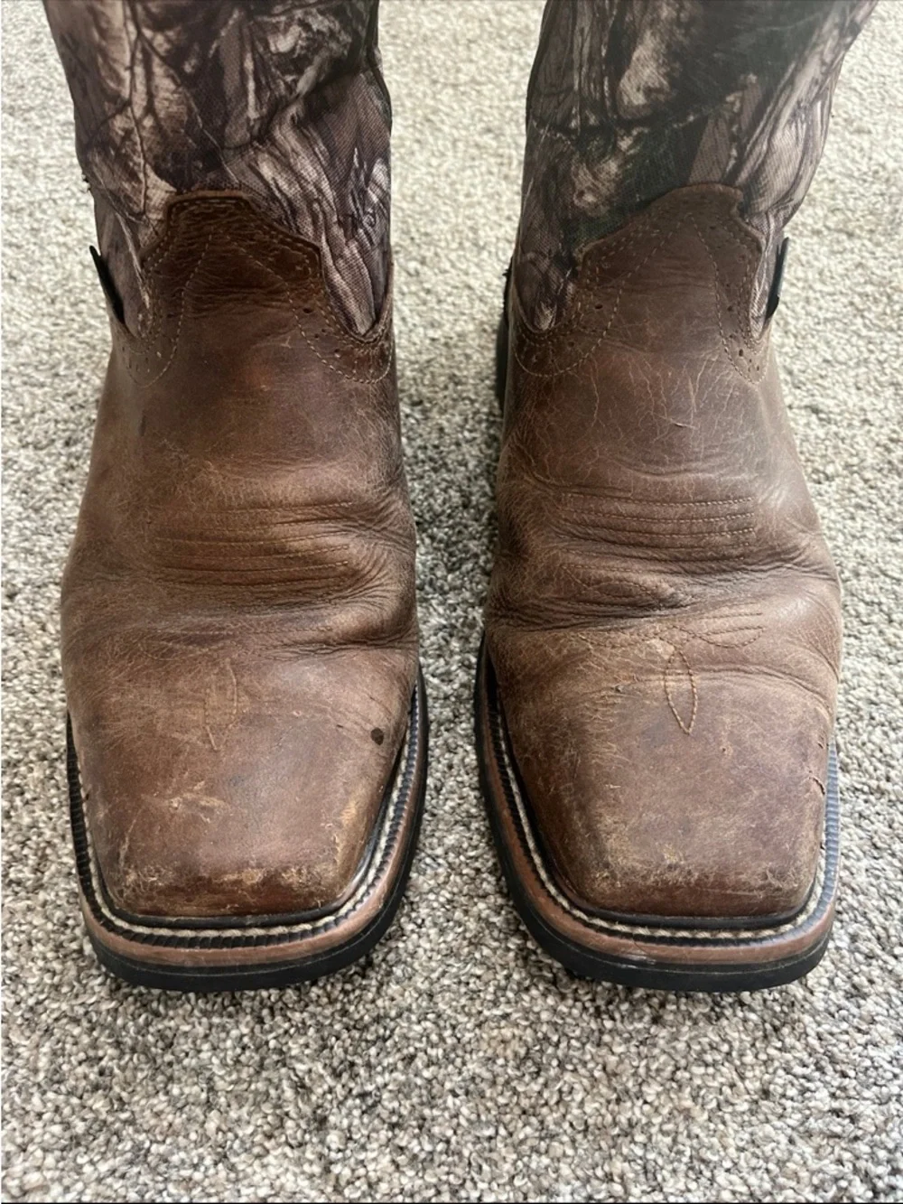 Justin Boots brand justin