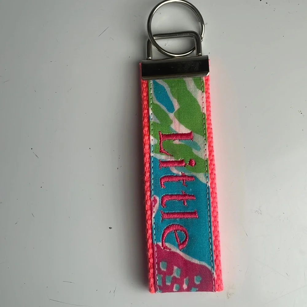 N/A keychain pink