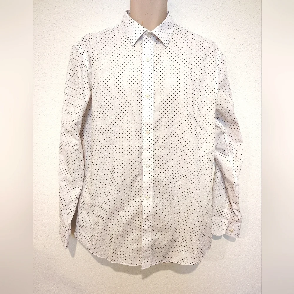 Banana Republic Men's White Polka Dot Button Down Shirt
