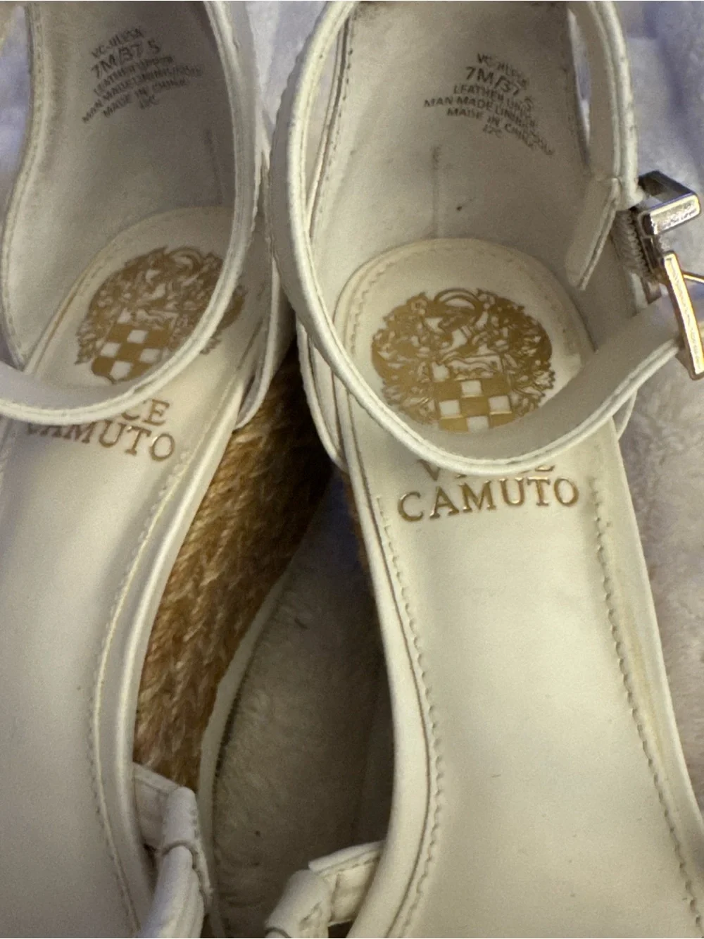 Vince Camuto chic strappy
