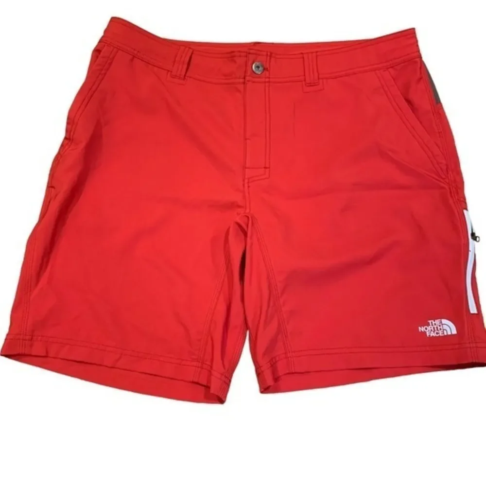 NWOT The North Face Red Board‎ Shorts 38