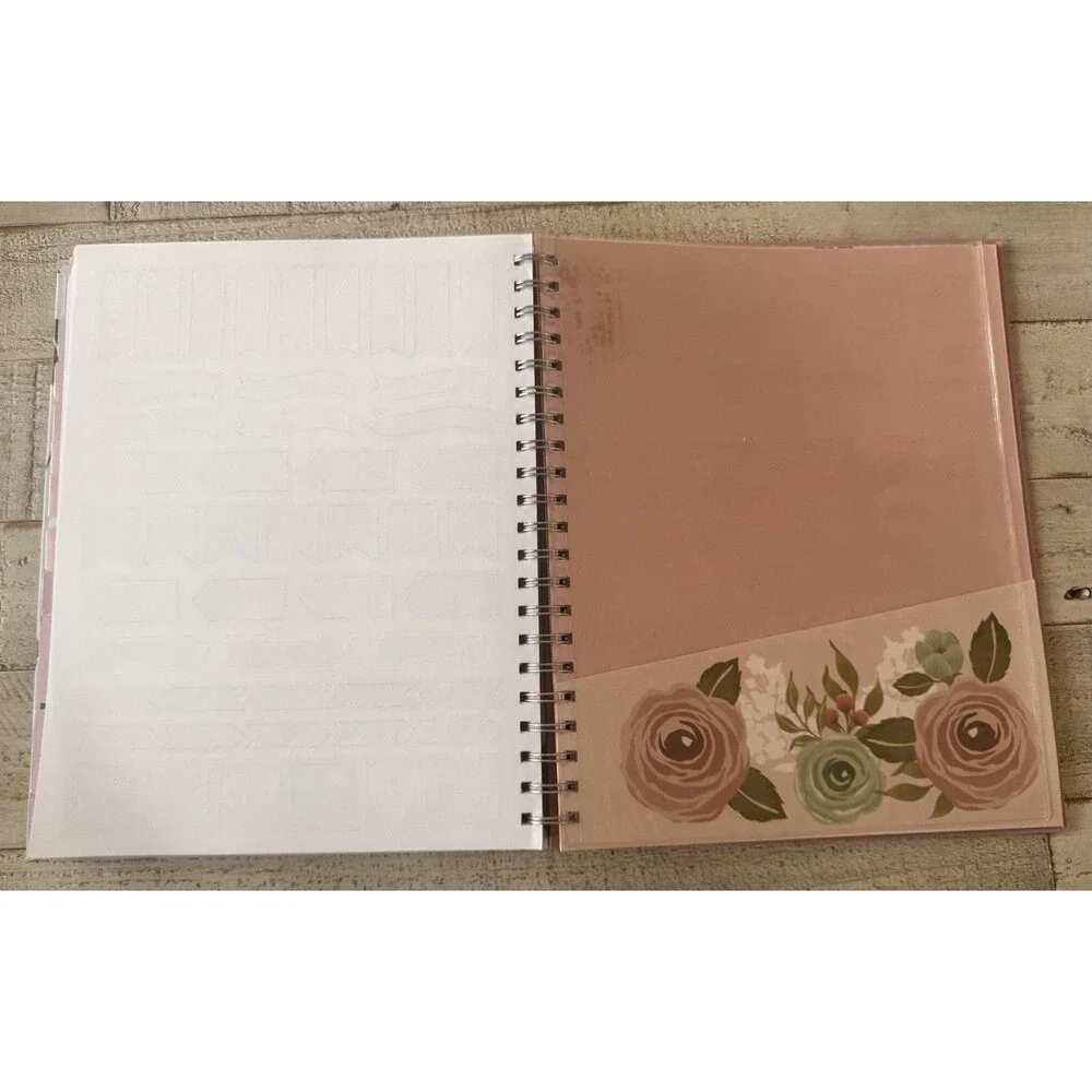 Pembrook modern floral