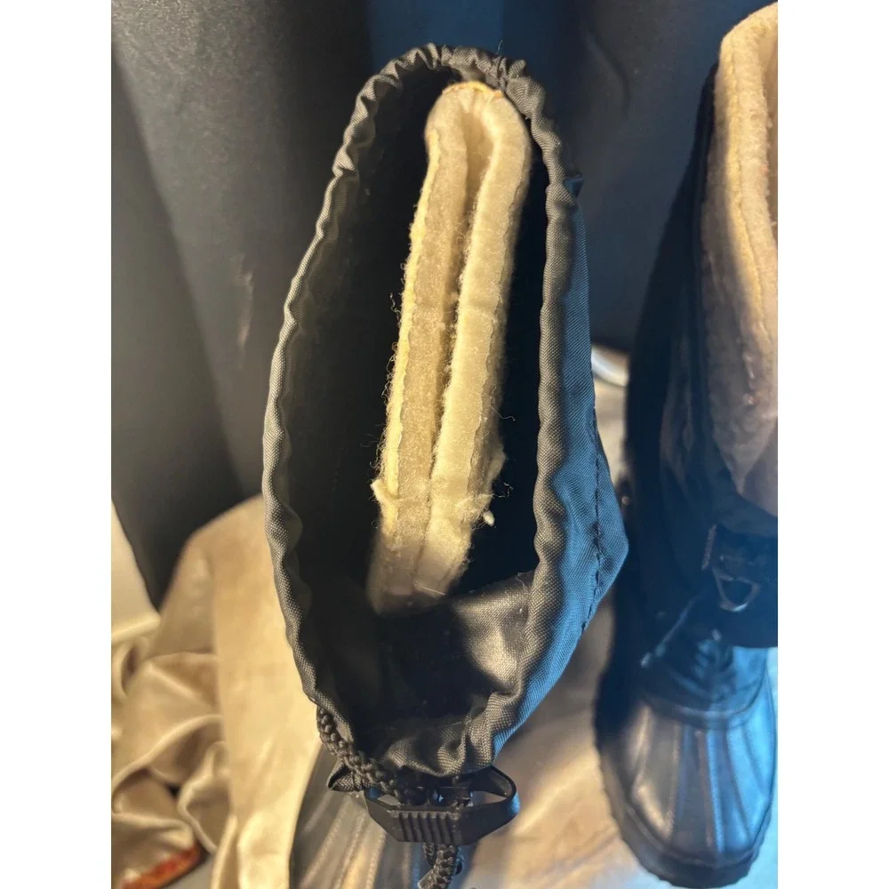 Sorel snowlion winter