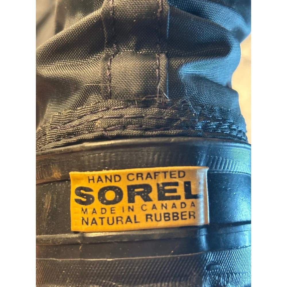 Sorel snowlion winter