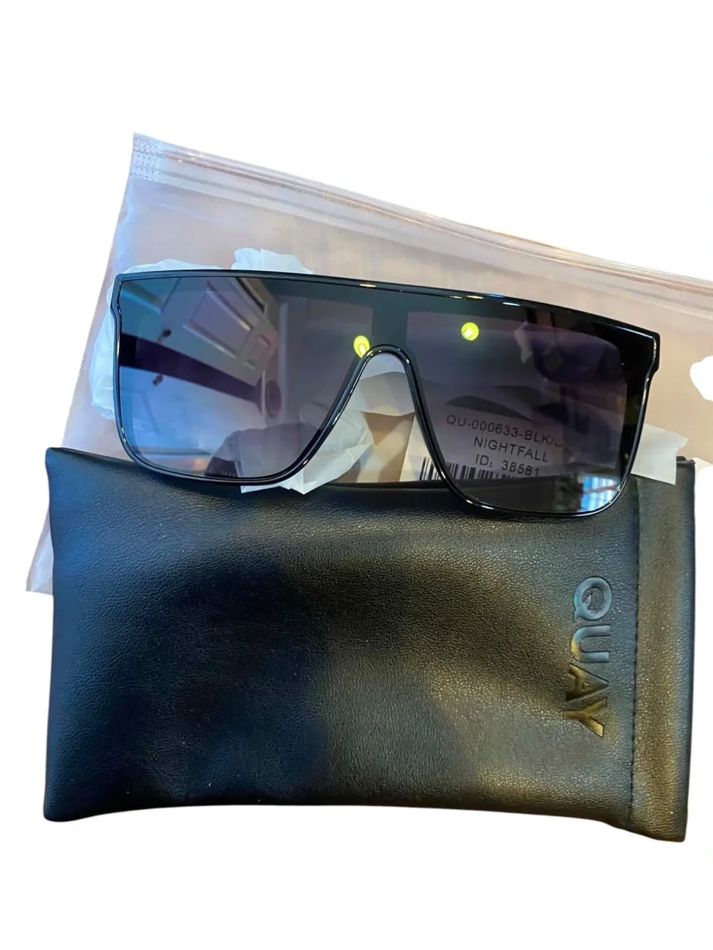 Quay Australia nwt quay