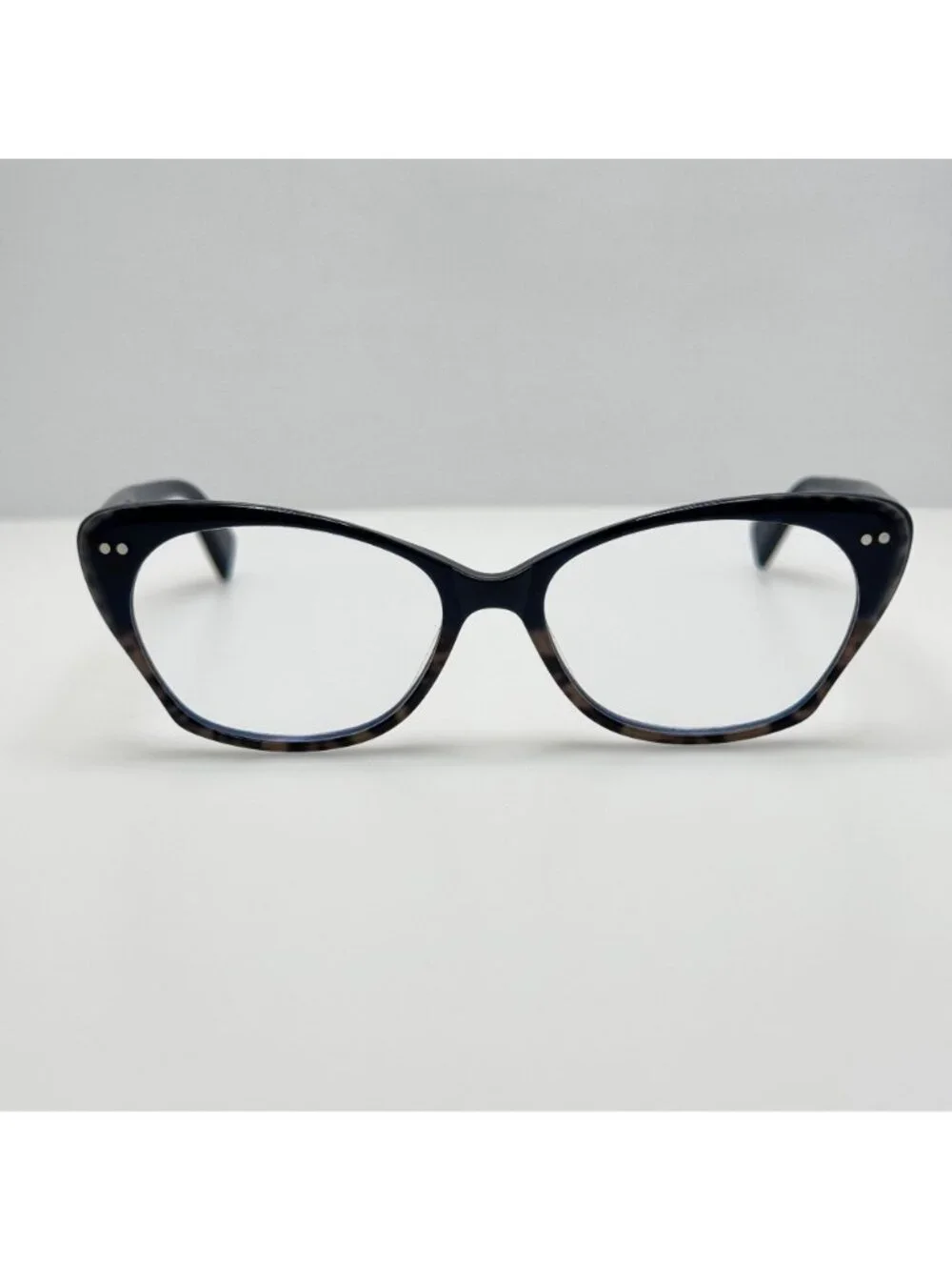 Seraphin this item