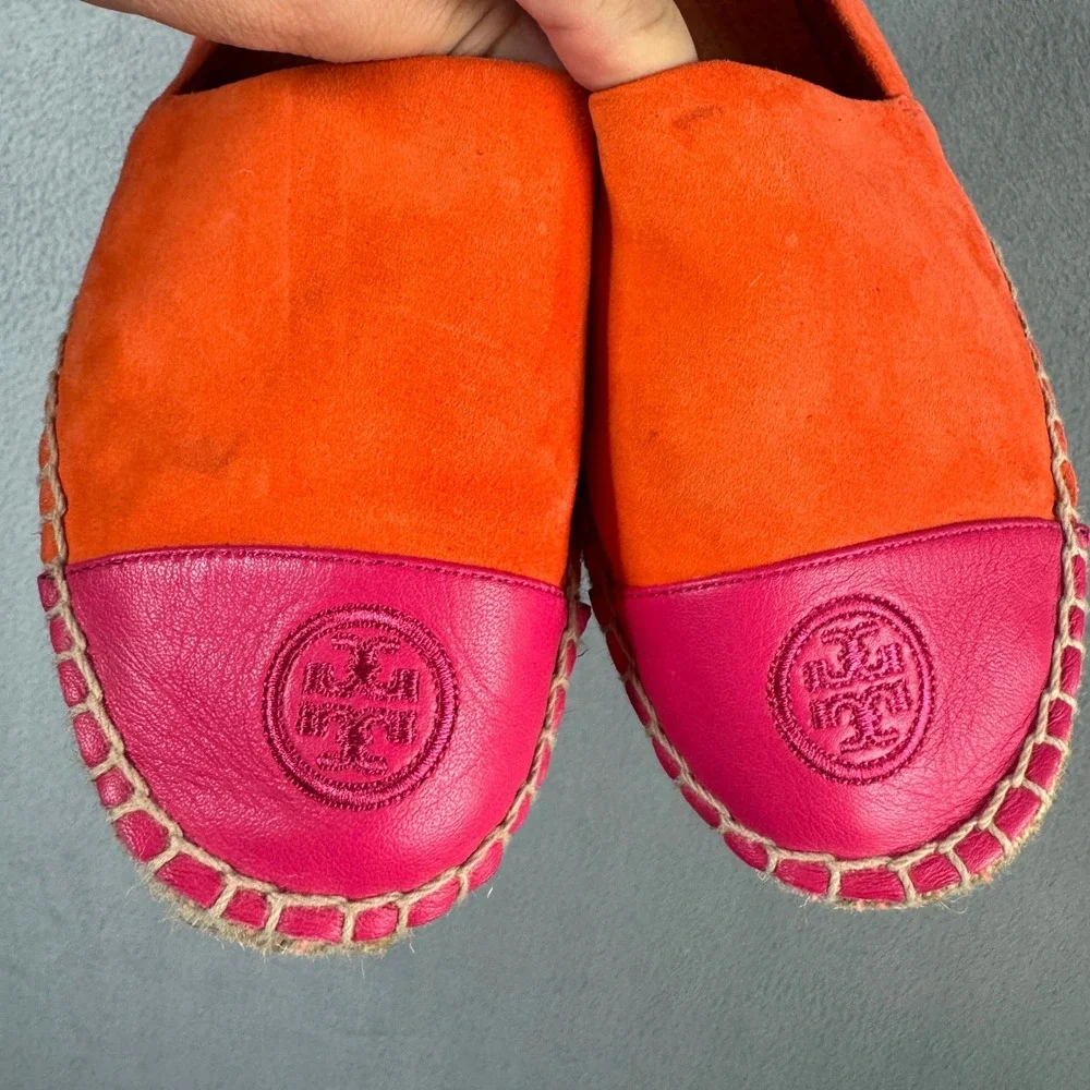 Tory Burch round rubbing