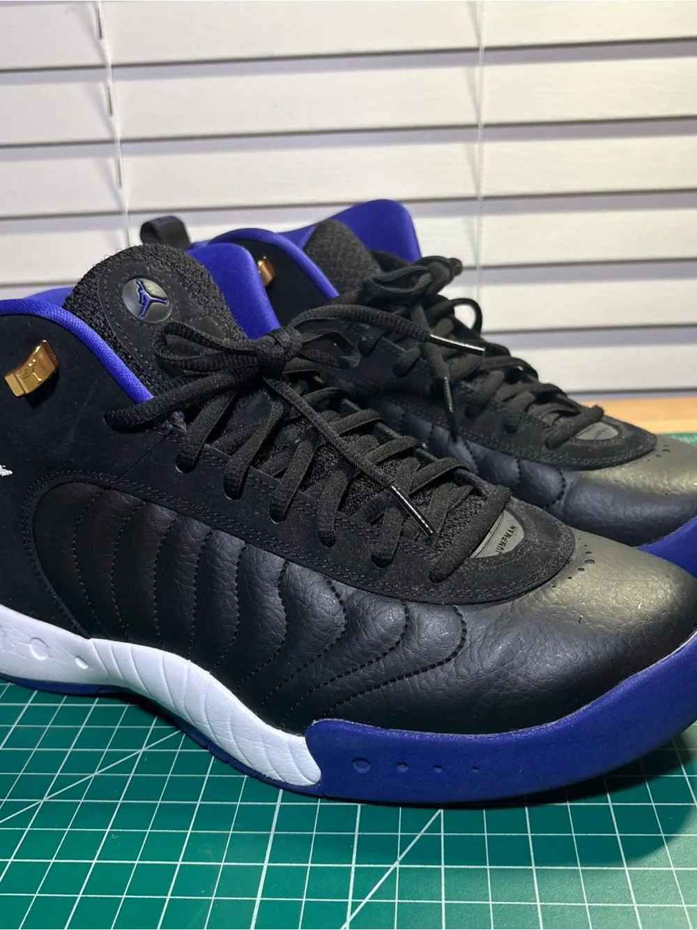 Jordan Jumpman Pro Men's Size 11 Basketball Sneakers Black and Concord