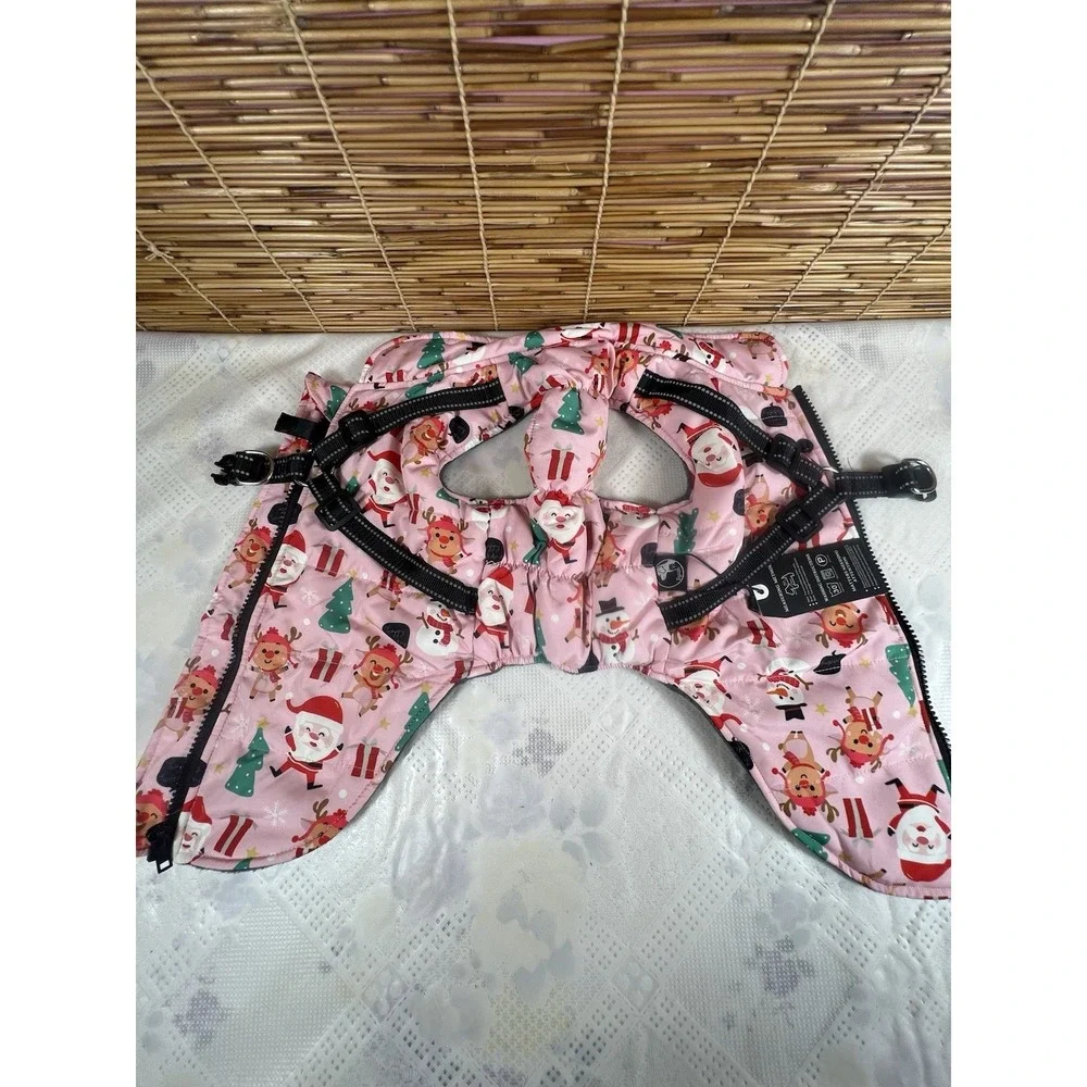 Dog Coat Winter Christmas Themed  Size Medium‎ Pink