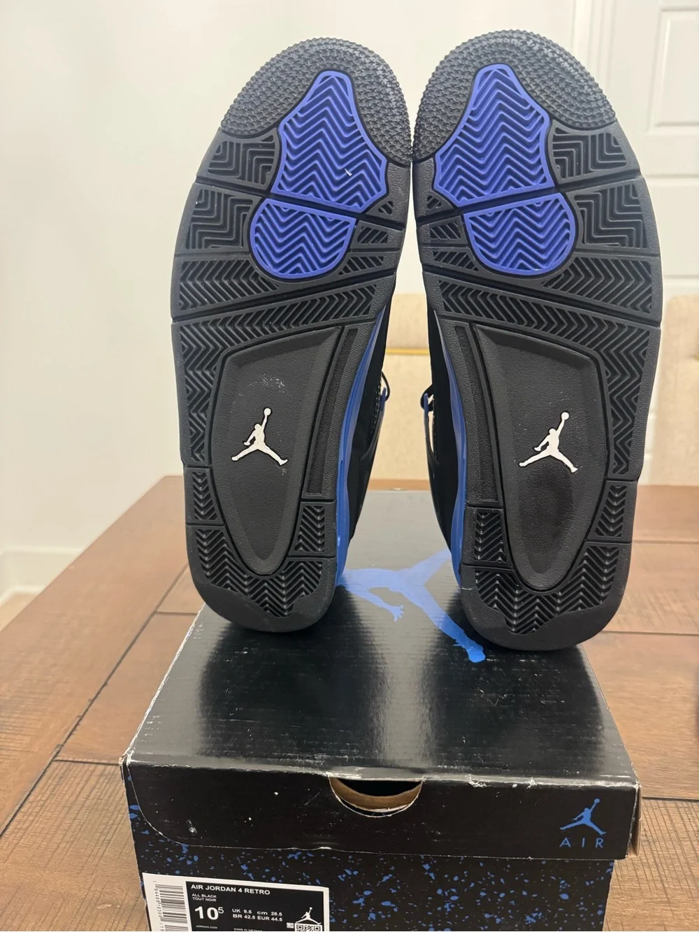 Jordan iconic silhouette