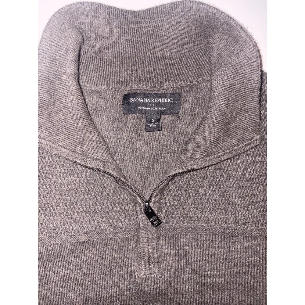 Banana Republic classic it