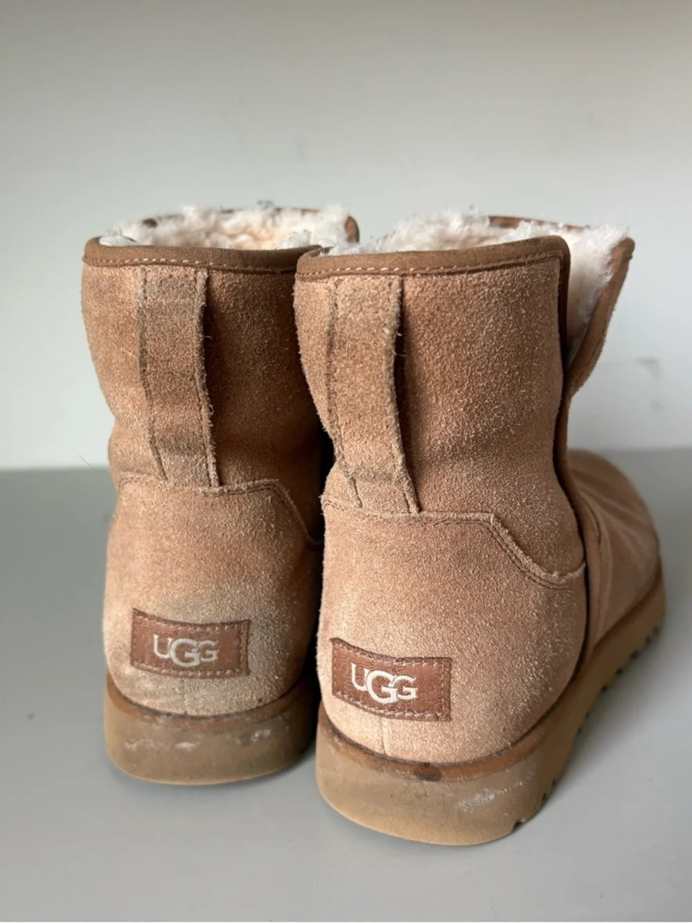 UGG size 10