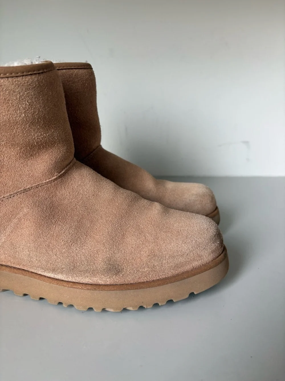 UGG size 10