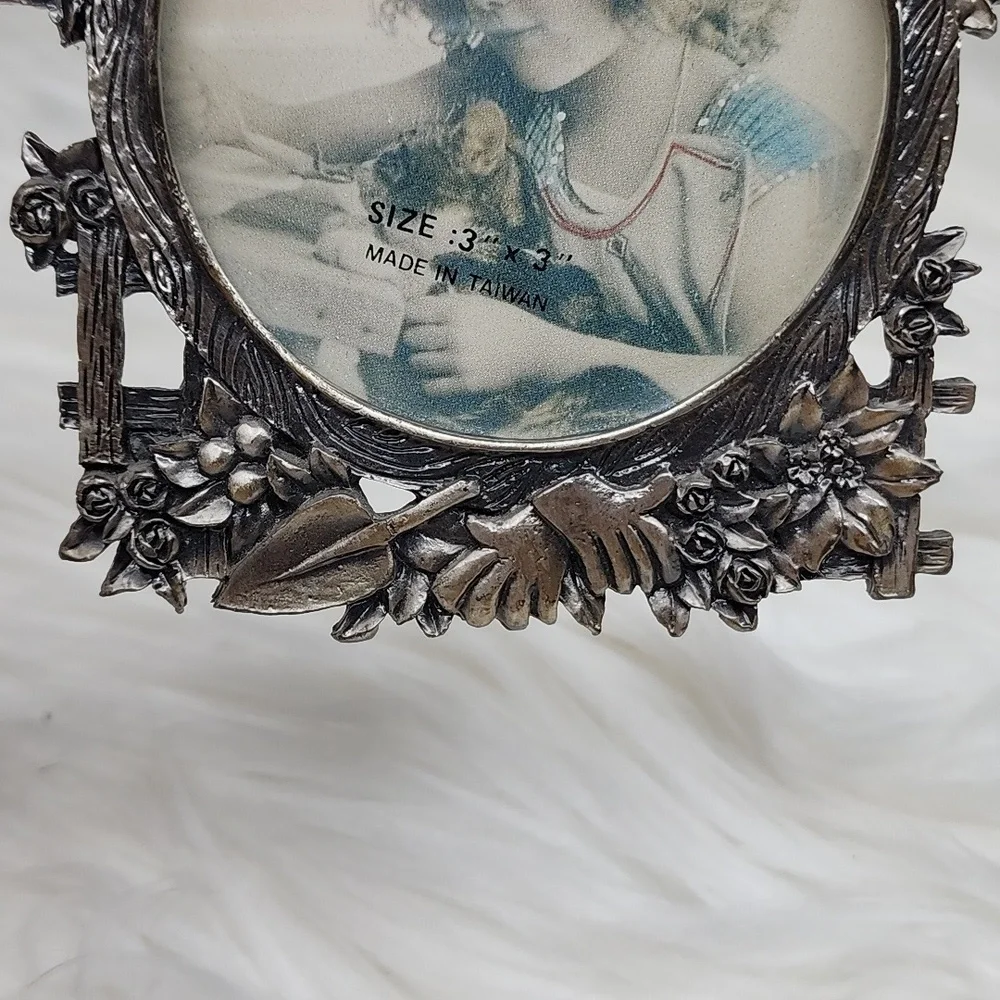 Perfect pewter signed