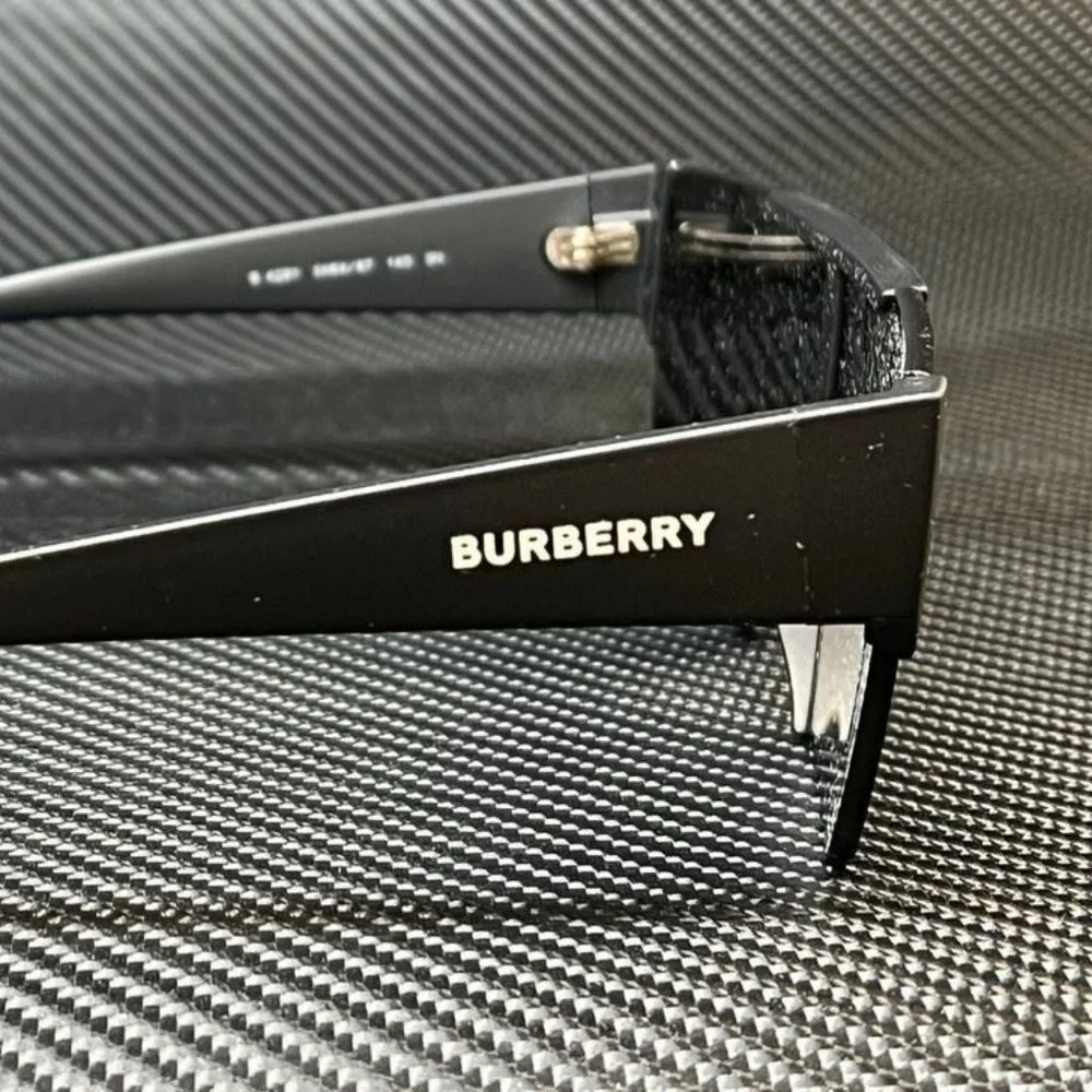 Burberry no case