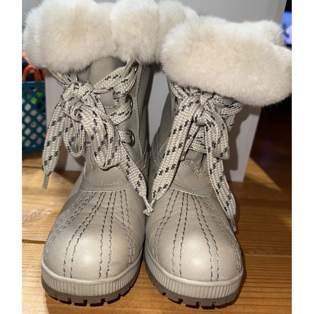 London Fog this pair