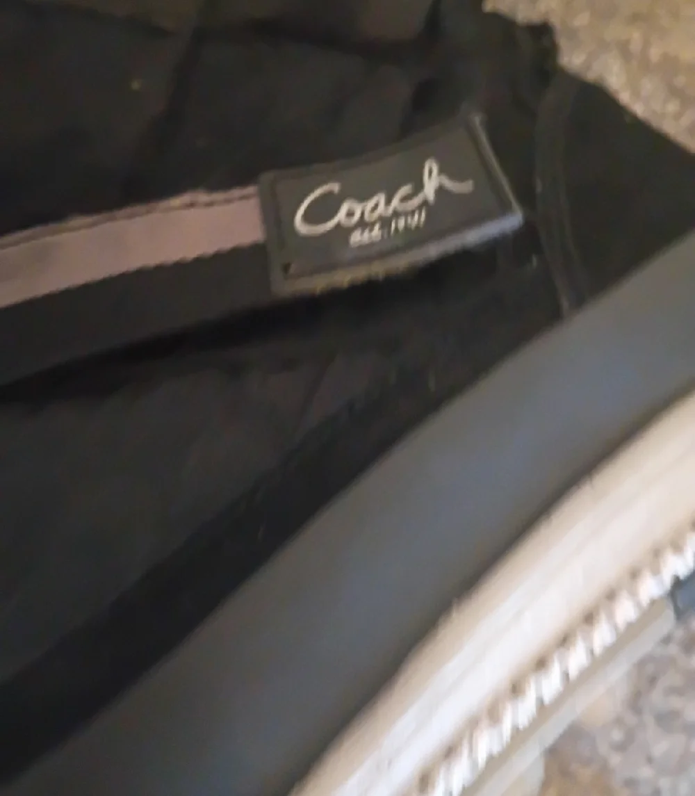 Coach stylish black
