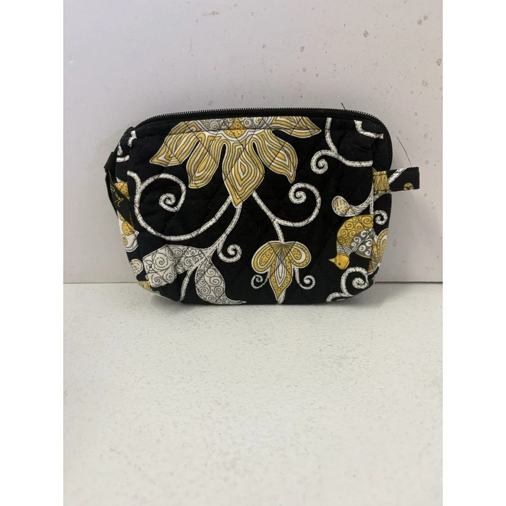 Vera Bradley minor wear