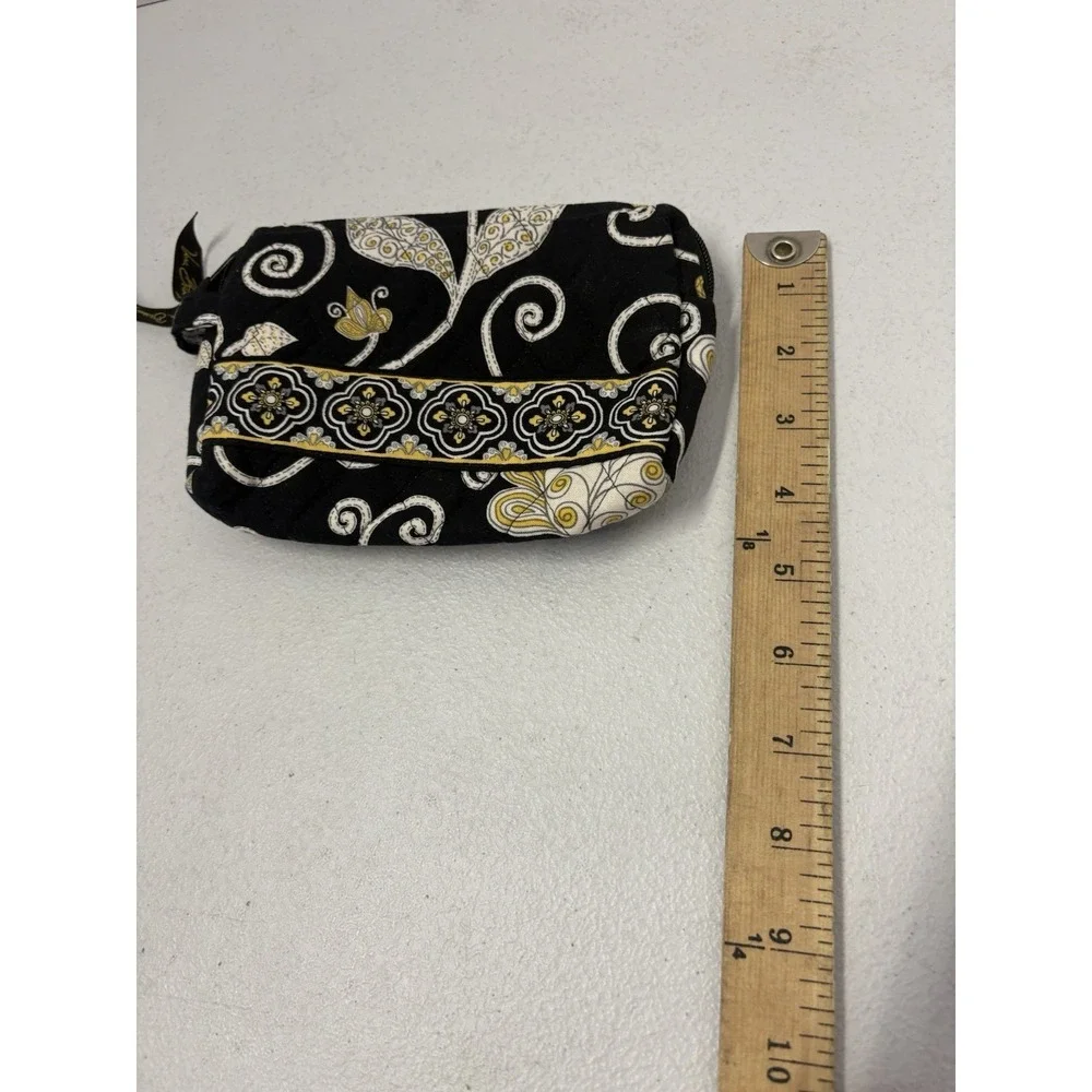 Vera Bradley minor good wear