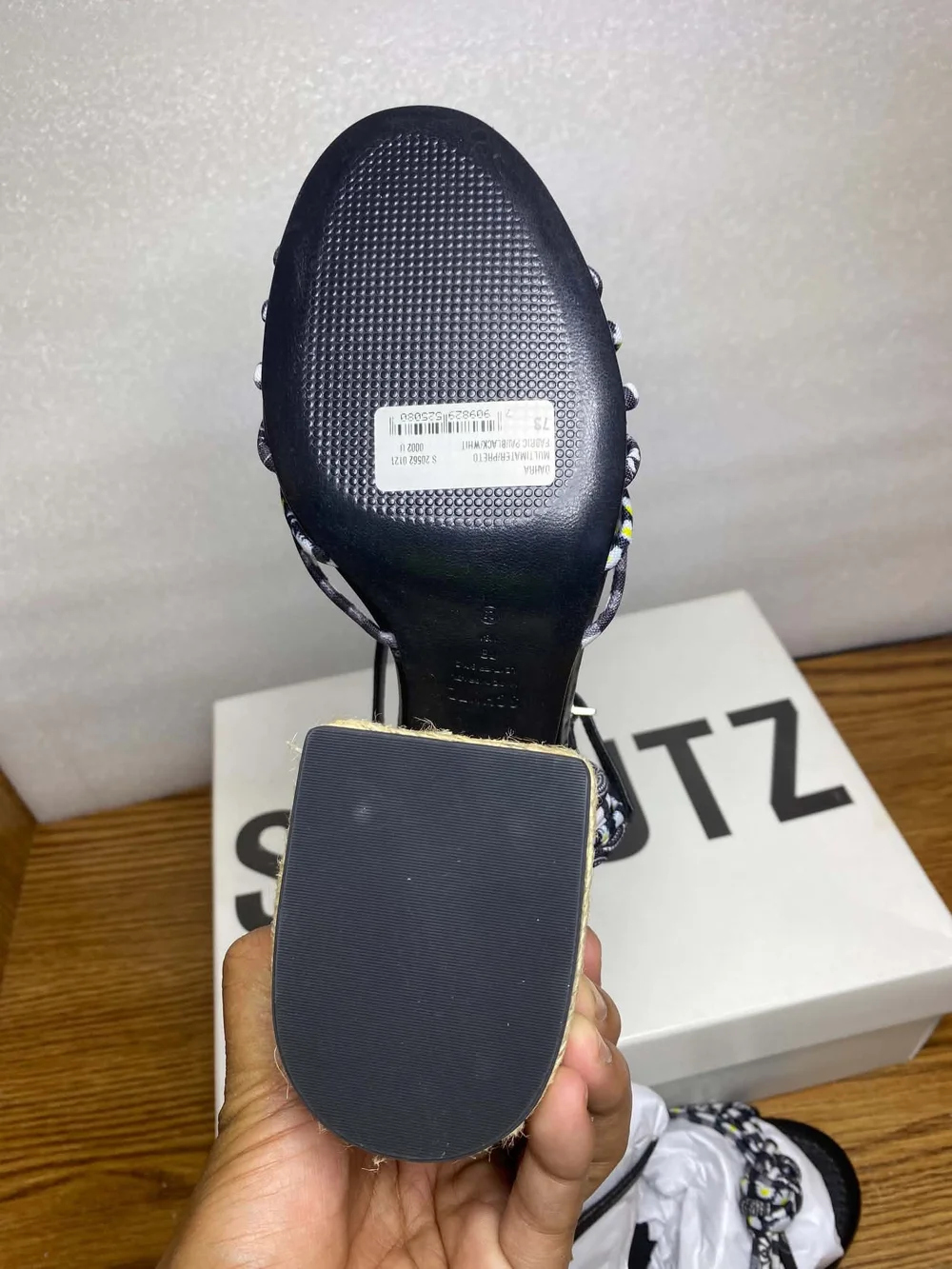 SCHUTZ stylish espadrille