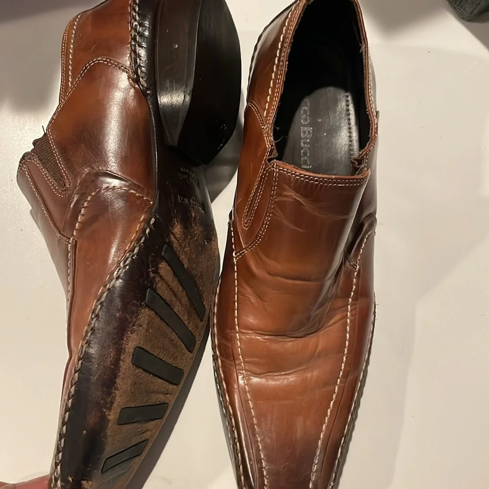 Bacco Bucci geeat leather
