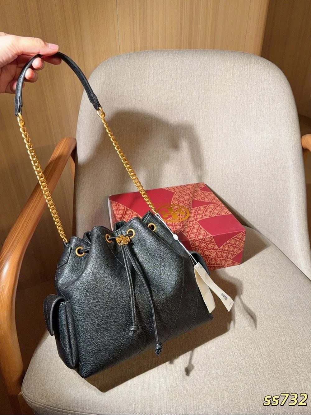Tory Burch tory burch