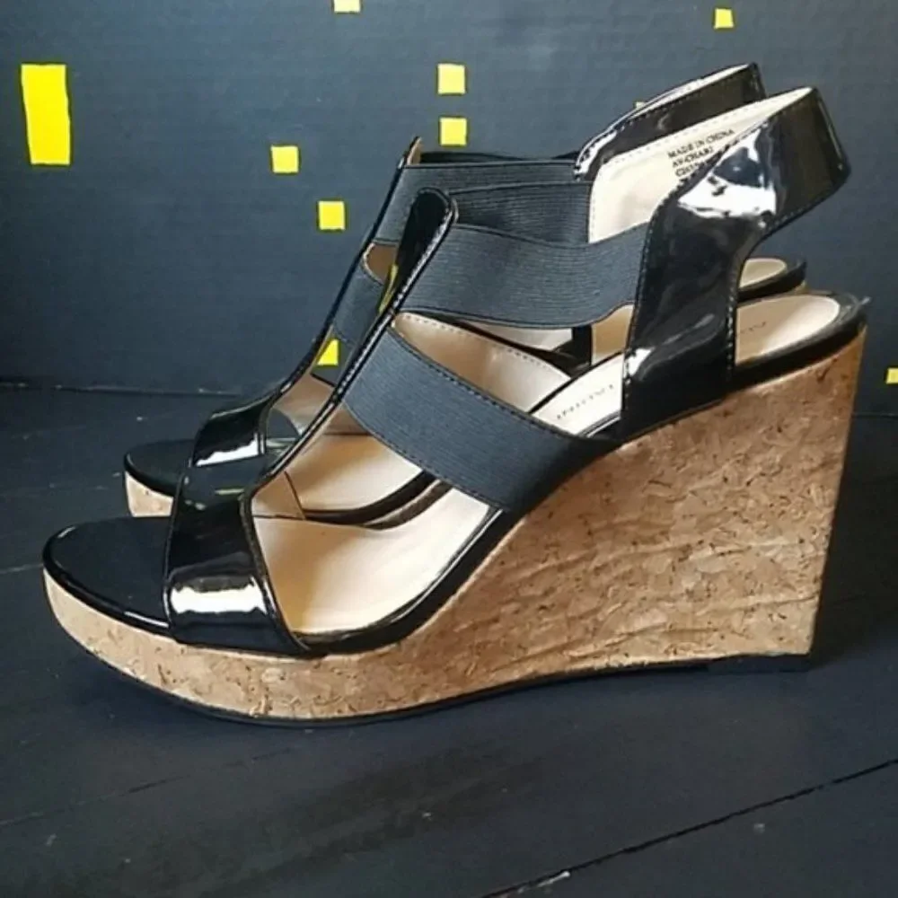 Adrienne Vittadini chari style