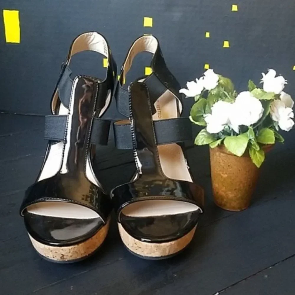 Adrienne Vittadini chari style