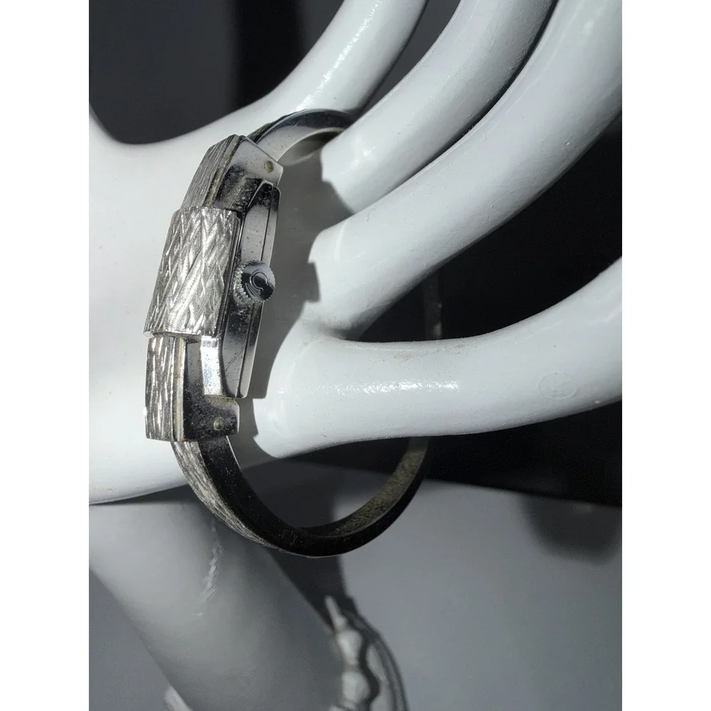 Consul pre owned