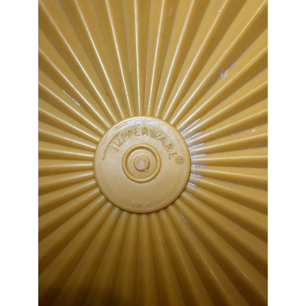 Tupperware vintage replacement