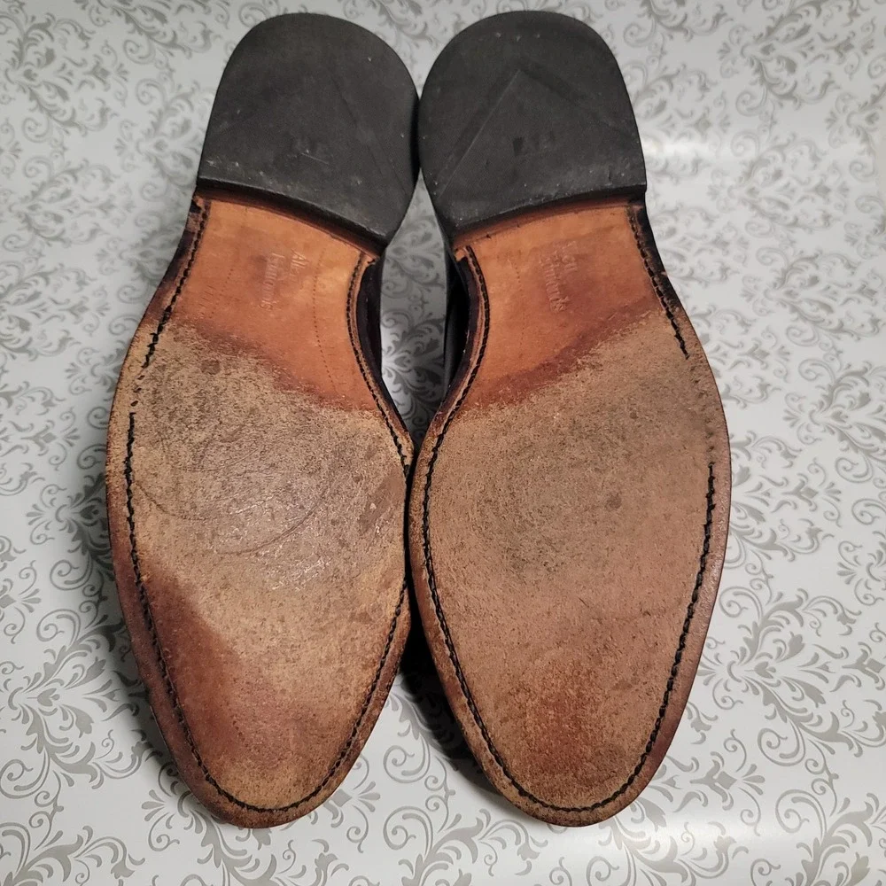 Allen Edmonds brand allen