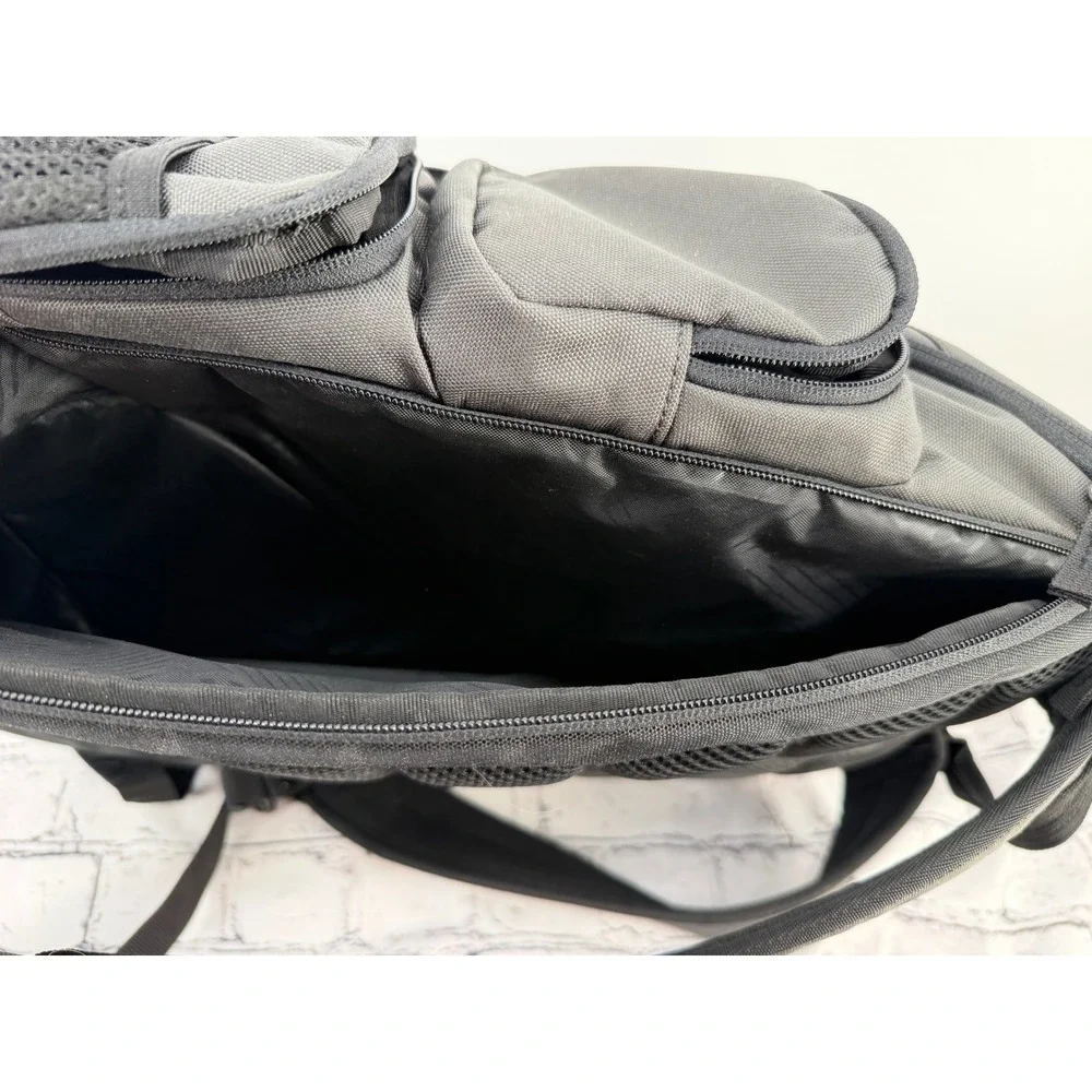 Oakley backpack versatile