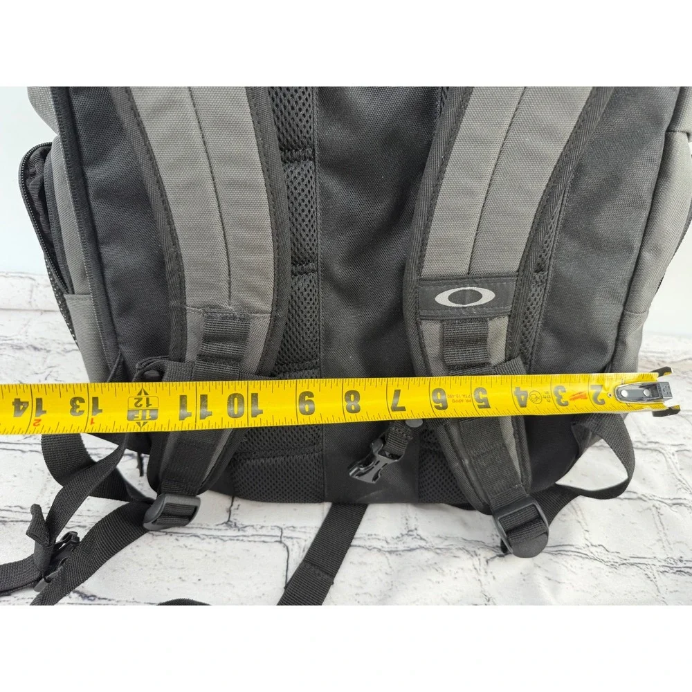Oakley backpack versatile