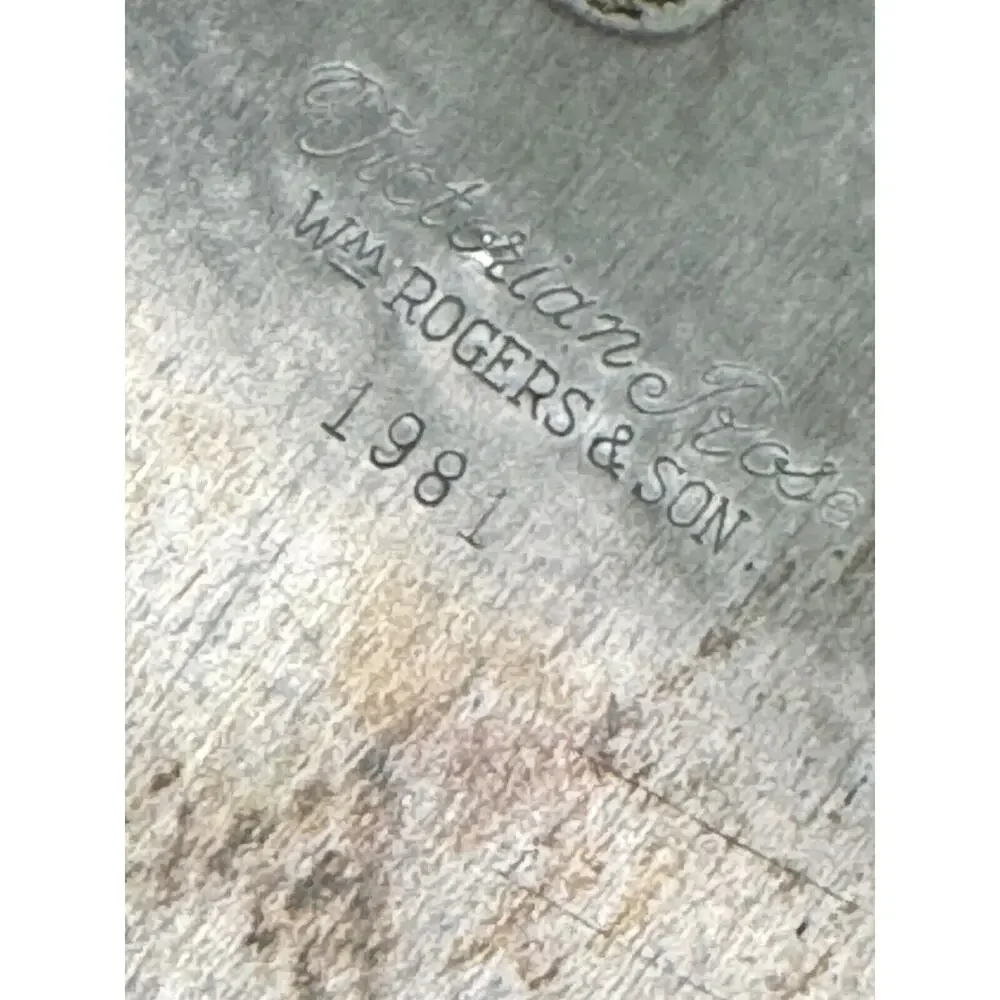 Wm Rogers & Sons please view