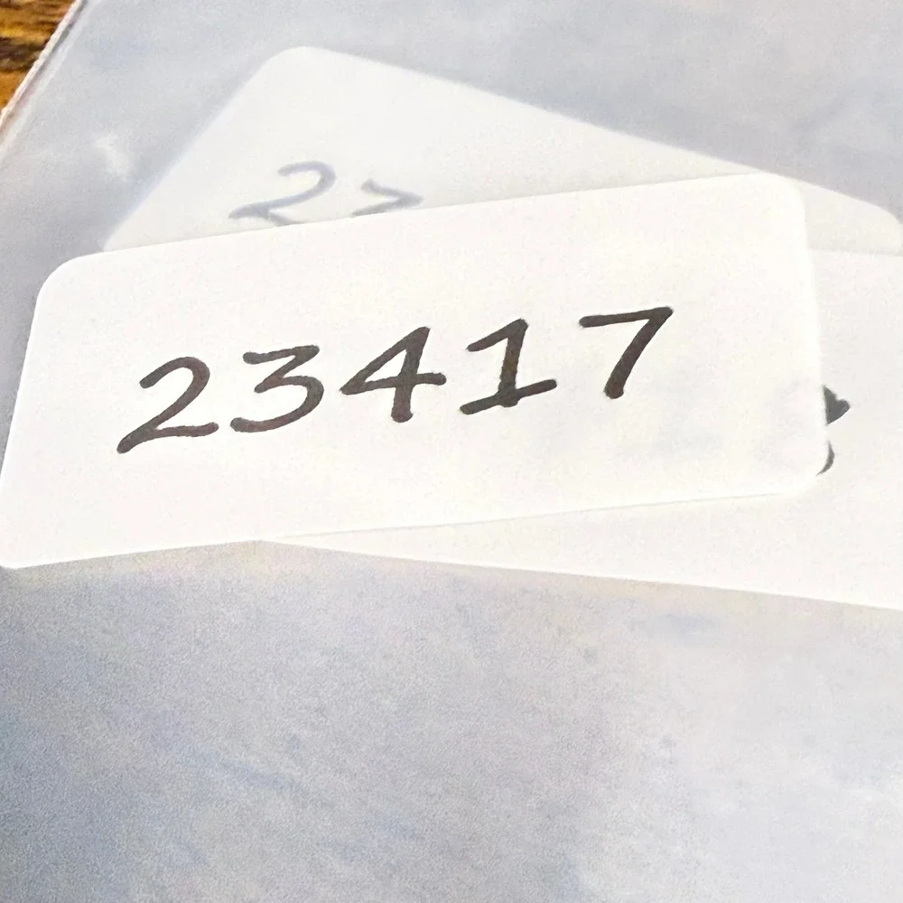 Tommy Hilfiger ***please read***