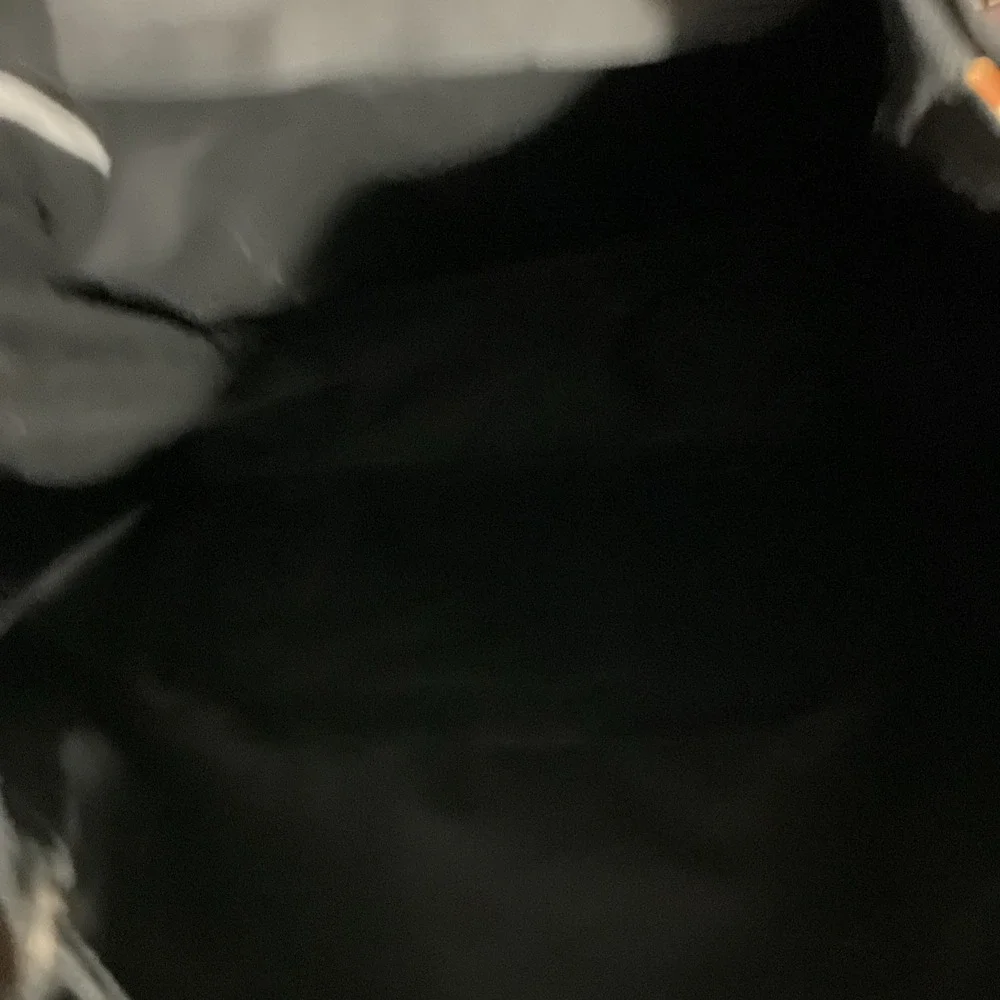 Veritas this black